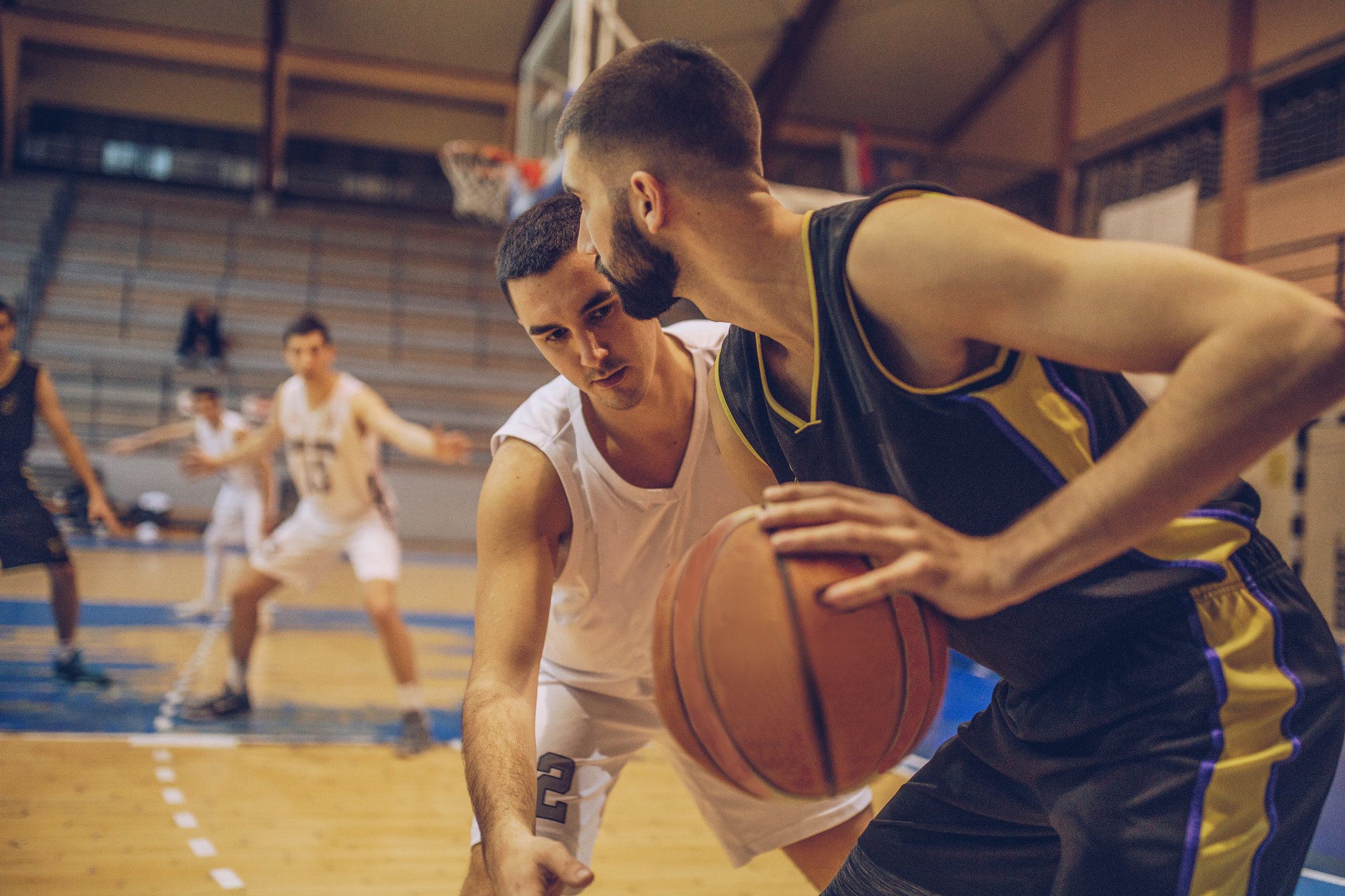 Basketball players playing basketball